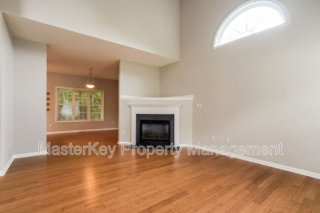 Foto del edificio - 2408 Farlow Gap Ln