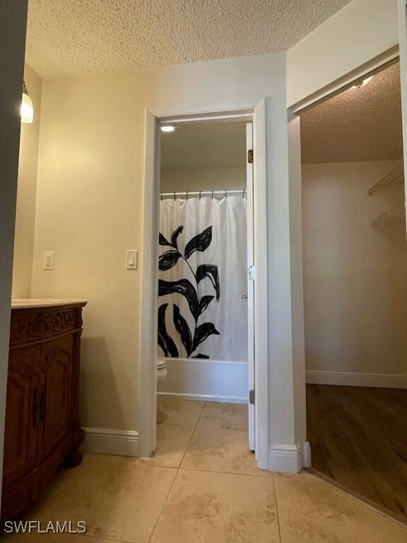 Building Photo - 2585 Grassy Point Dr