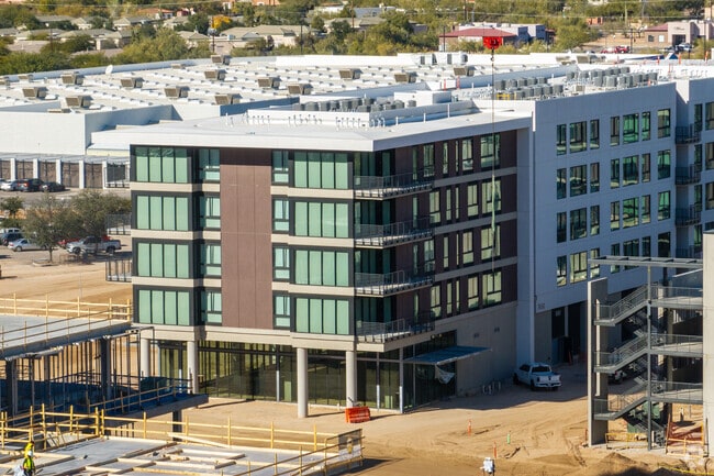 Building Photo - The Astrie