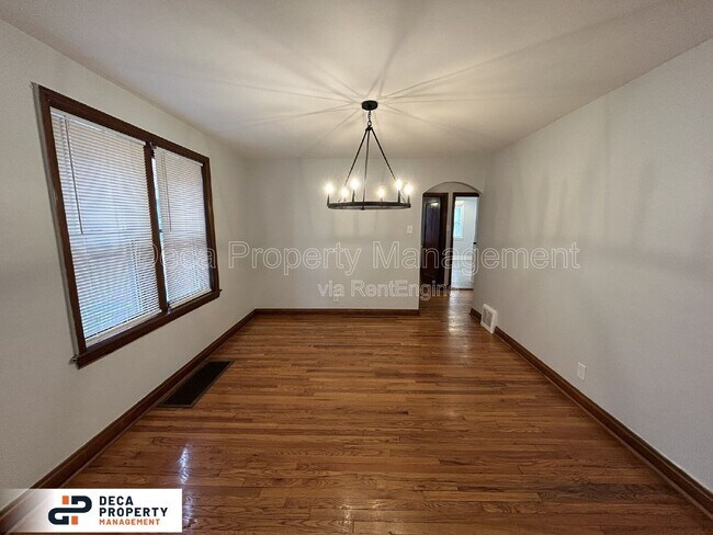 Foto del edificio - 6653-6655 Lansdowne Ave