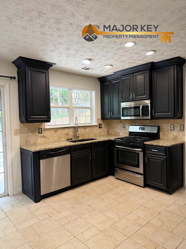 Foto del edificio - 1620 Midland Ct