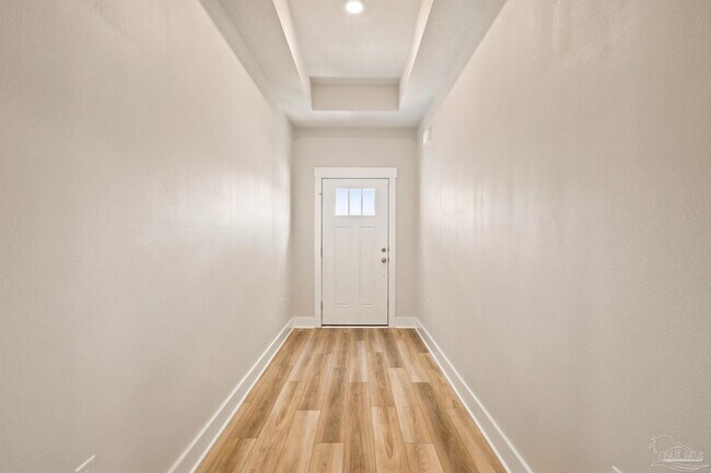 Building Photo - 232 Camellia Dr