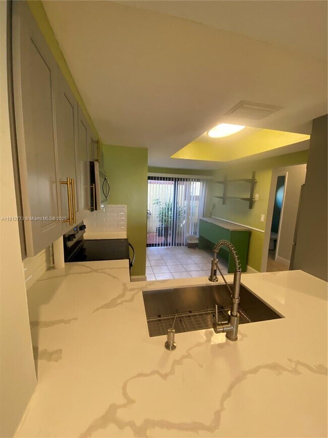 Foto del edificio - 4751 NW 90th Ave
