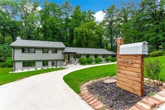 Building Photo - 774 Starlight Ln NE