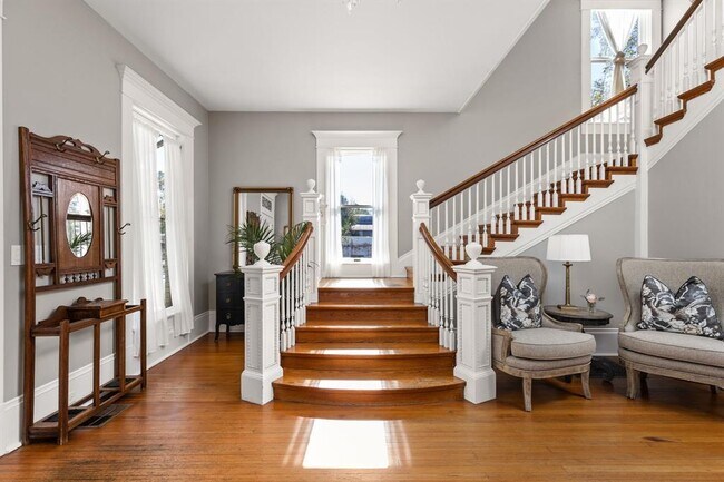 Foto del edificio - 201 Ramona St