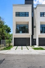 Building Photo - 1475 McKee St
