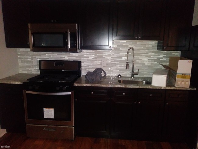 Foto del edificio - 400 S 49th St