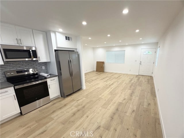 Foto del edificio - 6709 Denny Ave