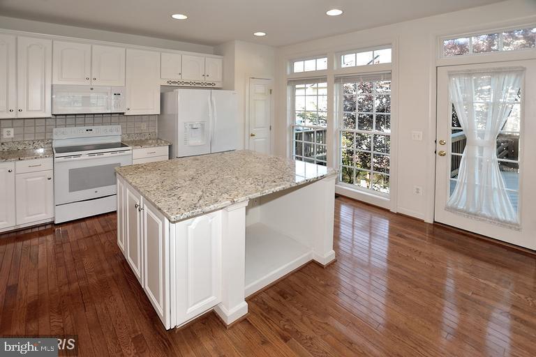 Foto principal - 9062 Tanyard Ln