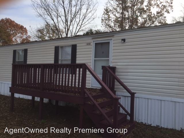 Building Photo - 3 br, 2 bath House - 1018 Sugarhill Drive