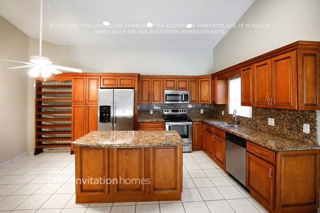 Foto del edificio - 14272 SW 52nd St