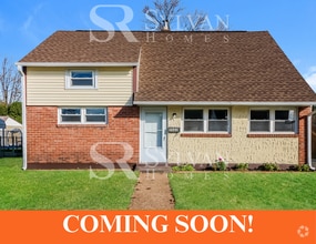 Building Photo - 1503 Montgomery Rd