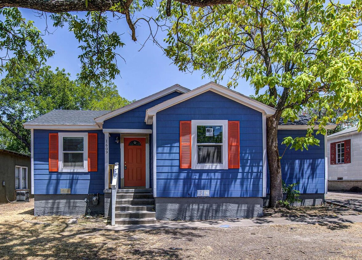 1609 N 18th St, Waco, TX 76707 House Rental in Waco, TX