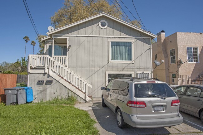 232 Benicia Rd - 1135 Florida St