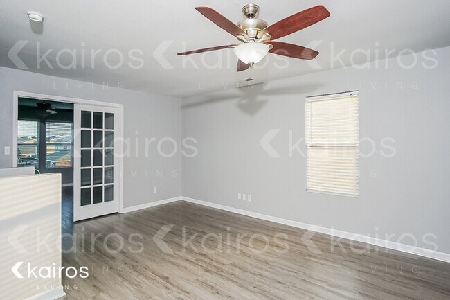 Building Photo - 3703 Avalon Lake Dr.