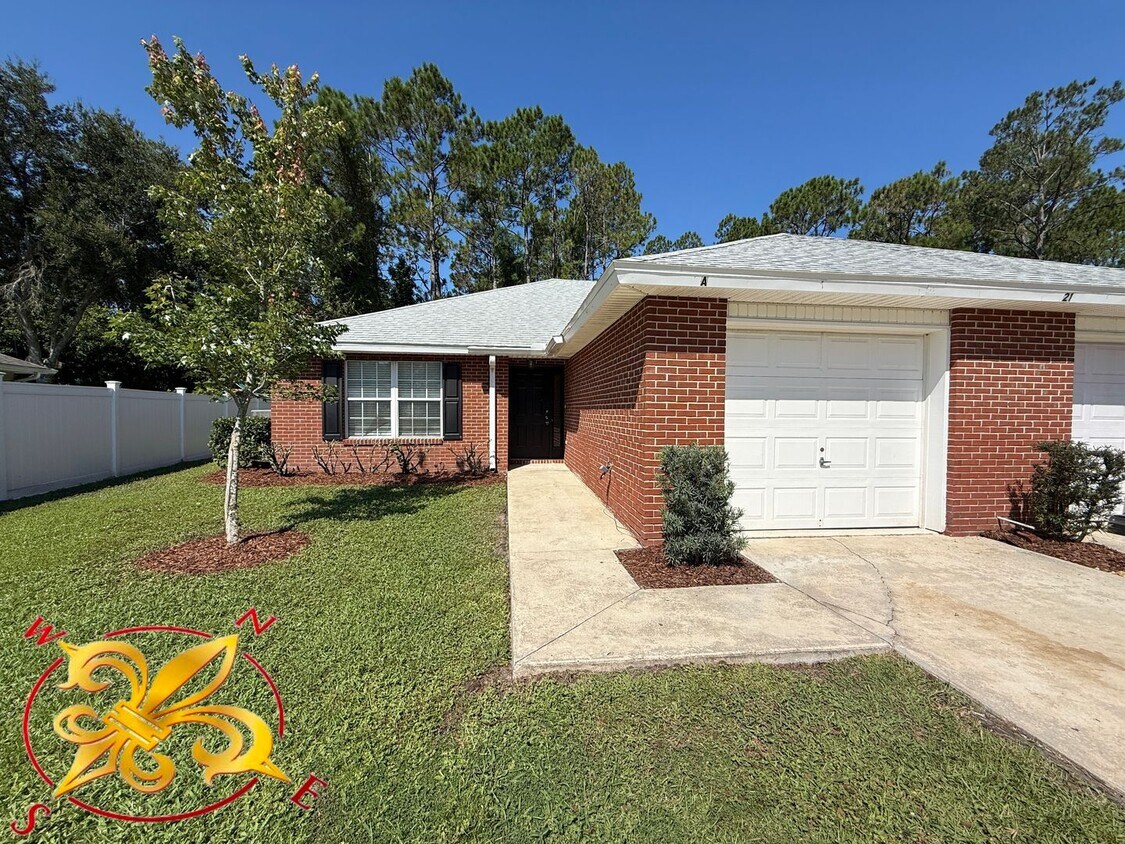 Primary Photo - $1595 3/2 - K- Section Great Location Off ...