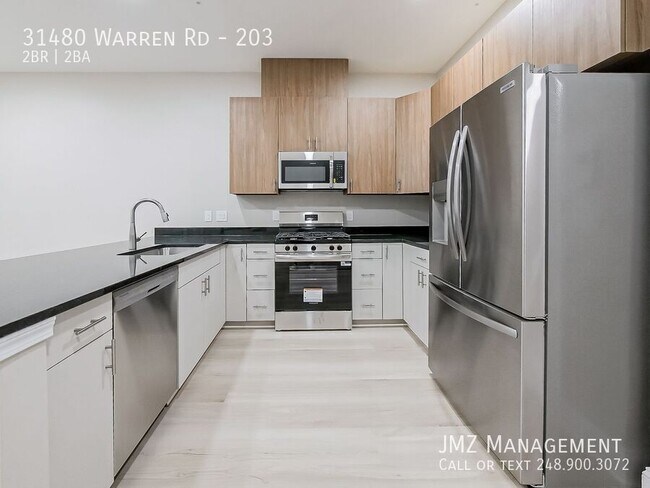 Building Photo - 31480 Warren Rd