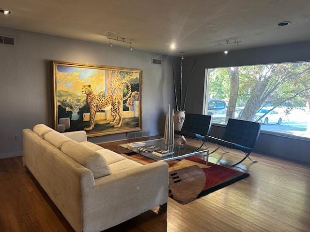 Foto del edificio - 1710 Dorchester Dr