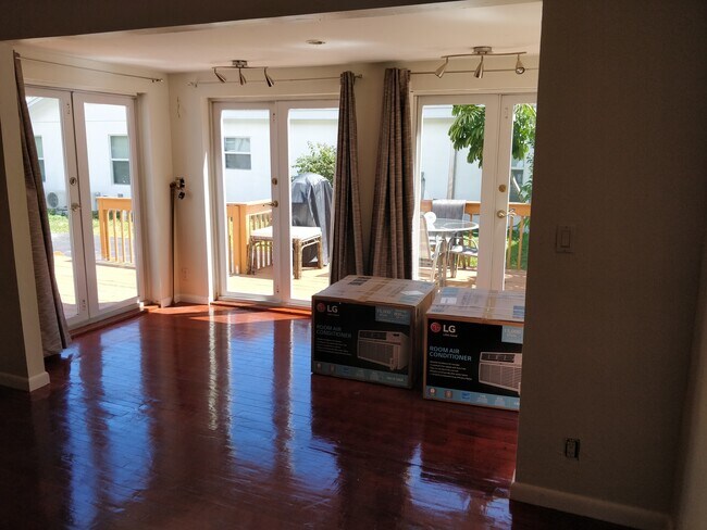 Foto del edificio - 720 SE 12th St
