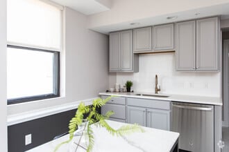2BR, 2BA - 1,379 SF - Tower No. 79 - LeVeque Tower