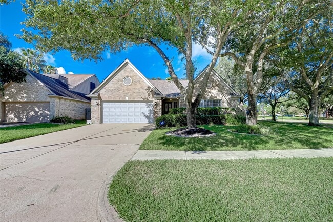 Foto del edificio - 22926 Rainbow Bend Ln