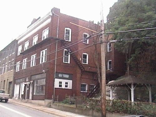 Building Photo - 323 Baltimore Ave