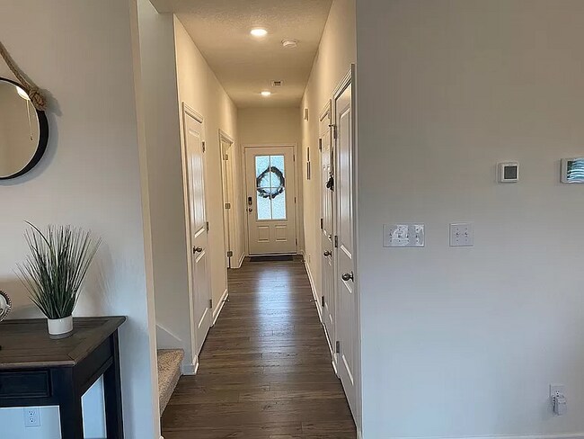 Building Photo - 487 Brinkleys Way