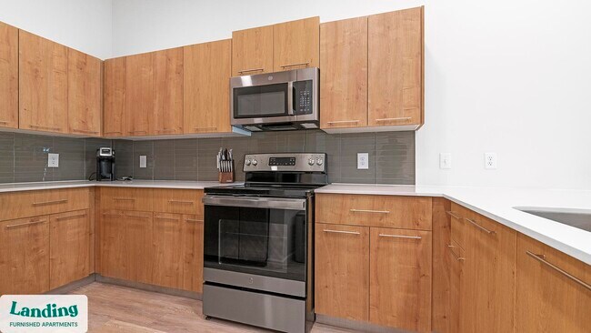 Foto del edificio - 5256 International Dr