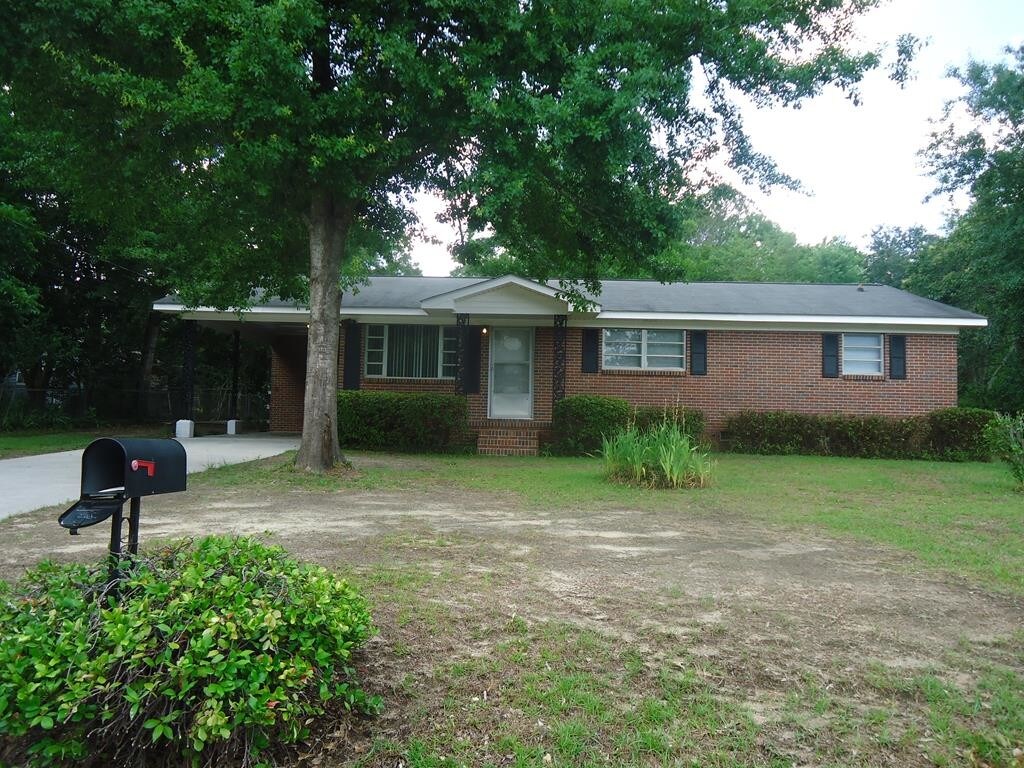2013 Davis Ave, Tifton, GA 31794 House Rental in Tifton, GA
