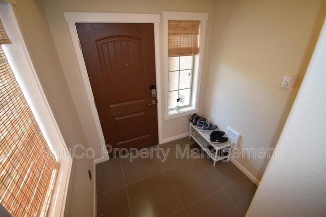 Foto del edificio - 15088 NW Marianna St