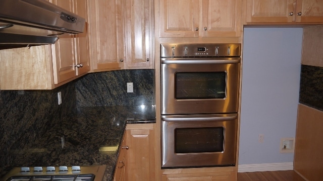 Building Photo - 5560 Buffalo Ave