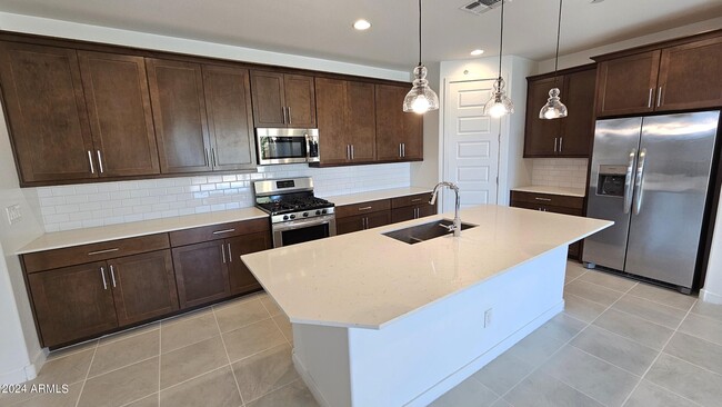 Foto del edificio - 32029 N 123rd Ln
