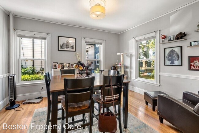 Foto del edificio - 2 br, 1 bath House - 92 Oakton Ave #1