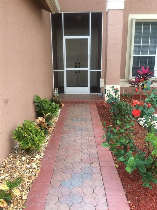 Foto del edificio - 11840 NW 55th St