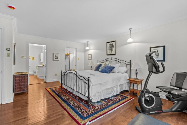 Building Photo - 231 Bauline Line Extension