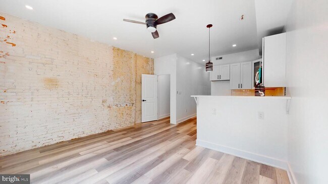 Foto del edificio - 651 N 16th St