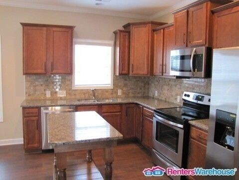 Building Photo - Coming Soon!! A Must See!!