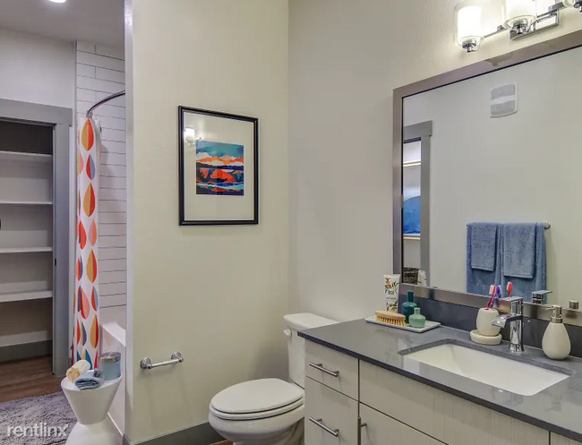 Foto del edificio - 1 br, 1 bath Apartment - 7880 Hwy 290 W