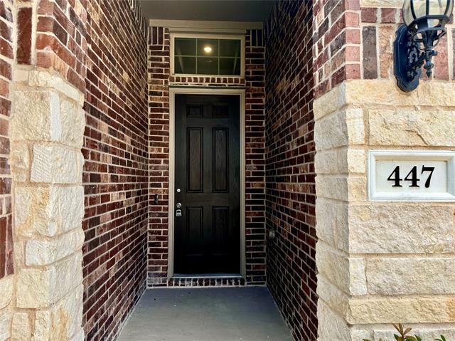 Foto del edificio - 447 Prairie View Dr