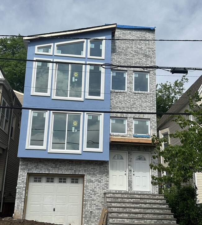 Foto del edificio - 887 S 14th St