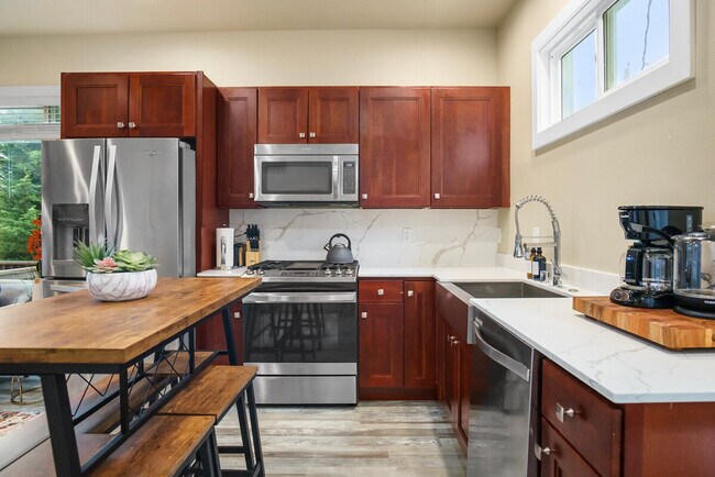 Foto del edificio - 914 16th Ave