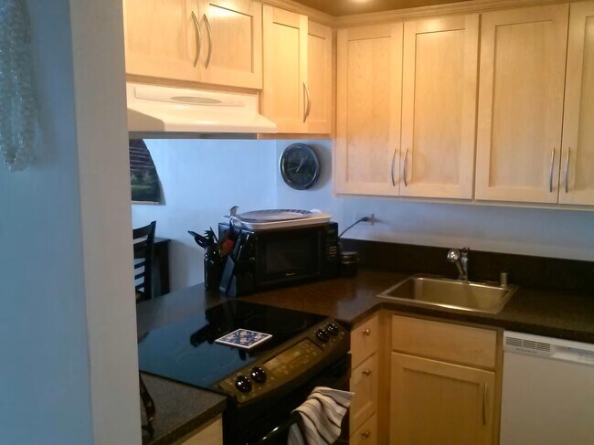 Foto del edificio - 84-1021-1021 Lahilahi St