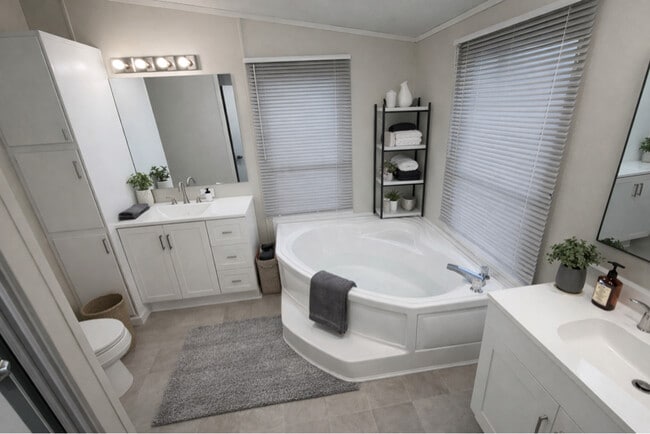 Building Photo - 129 Mark Ln