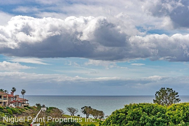 Foto del edificio - 4 br, 4.5 bath House - 18 Via Corsica