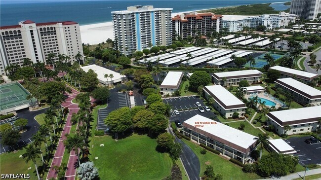 Foto del edificio - 130 N Collier Blvd