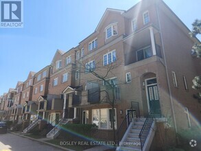 Building Photo - 28-1128 Sommerset Way