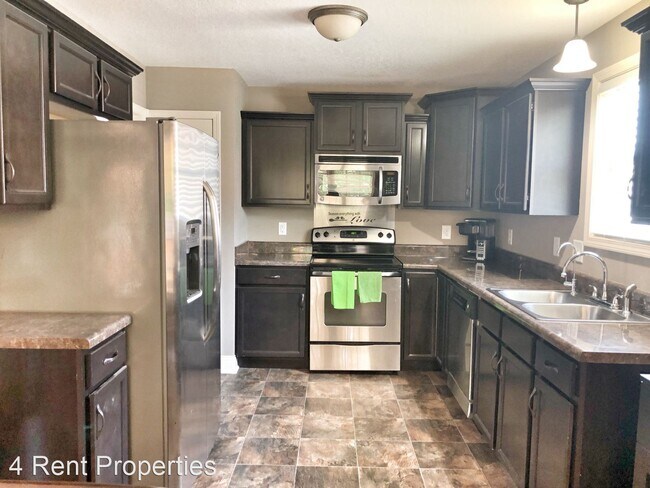Foto del edificio - 3 br, 2.5 bath House - 1149 Meachem Dr