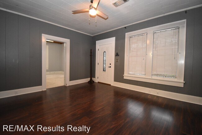 Foto del edificio - 3 br, 1 bath House - 409 S. Bonner St.