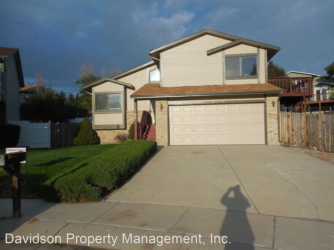 Foto principal - 3 br, 3 bath House - 766 Rundle Ct