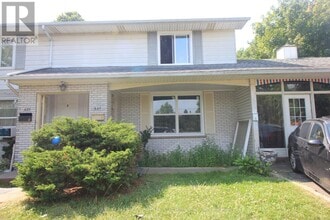 Building Photo - 627 Commissioners Rd E